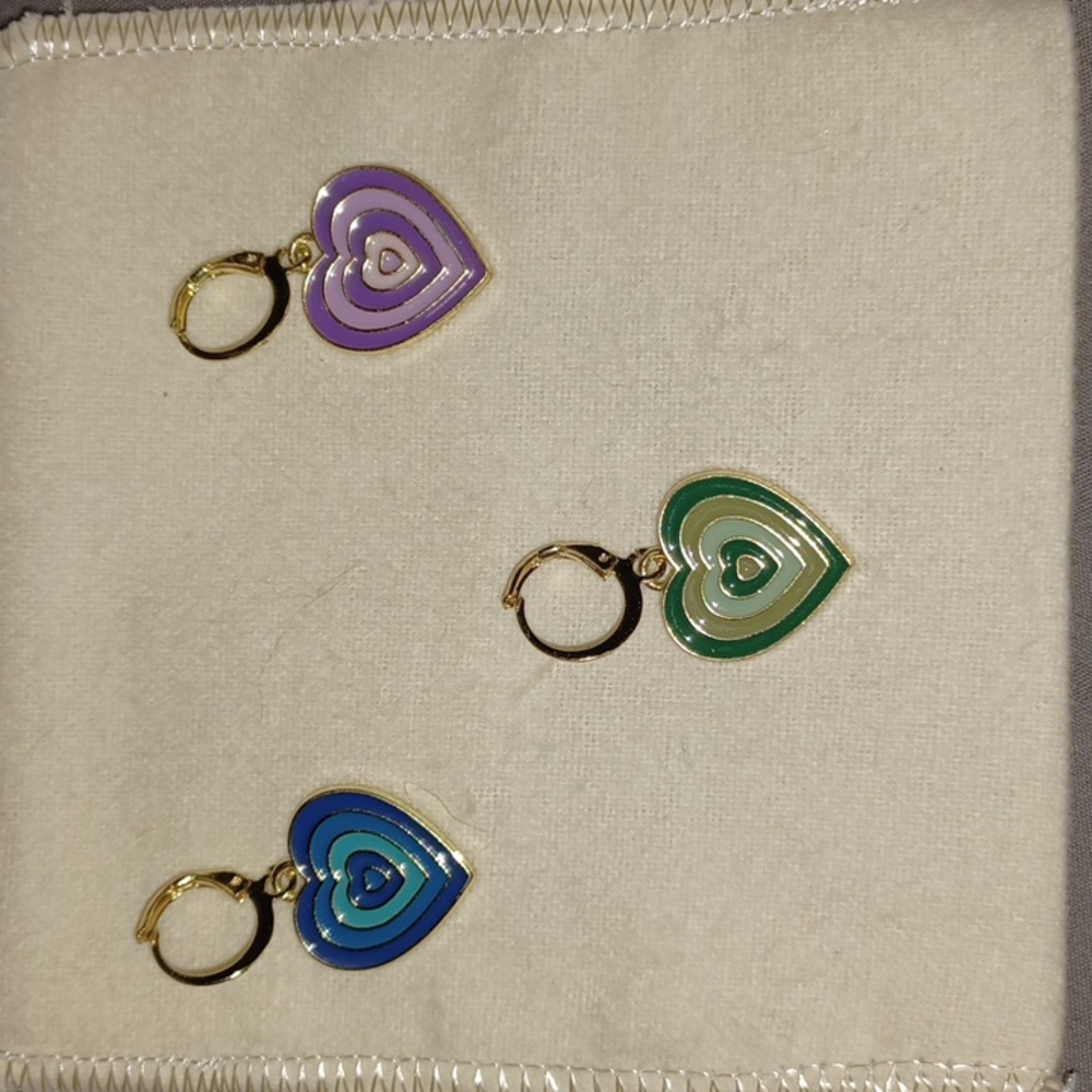 3 pairs of earrings